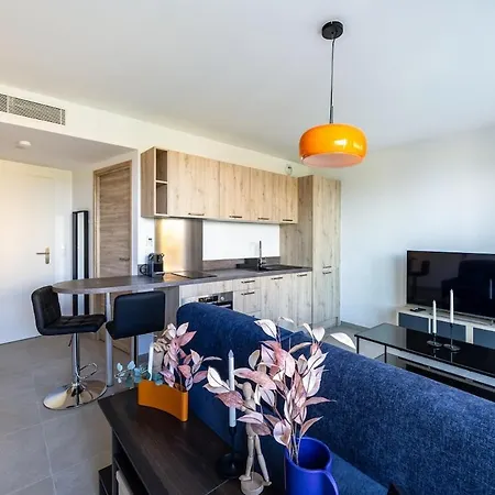 Entierement Equipe 5 Min Monaco Apartamento