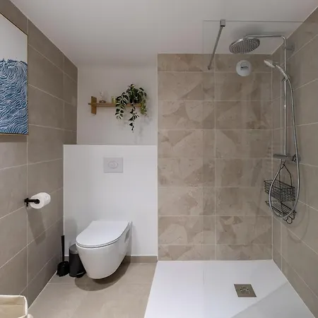 Entierement Equipe 5 Min Monaco * 博索莱伊